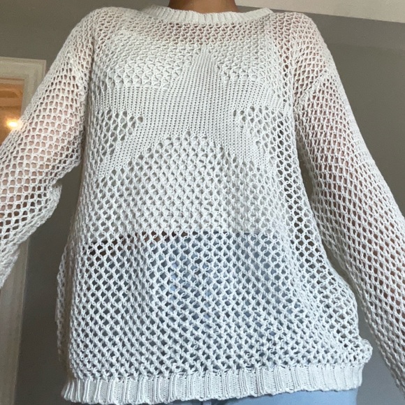 Star pattern crochet hollow sweater - Picture 3 of 8